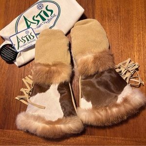 NWT Astis Long Cuff Mitten Rasmussen